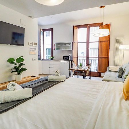 The Green Oasis By Hello Homes Sitges Dış mekan fotoğraf