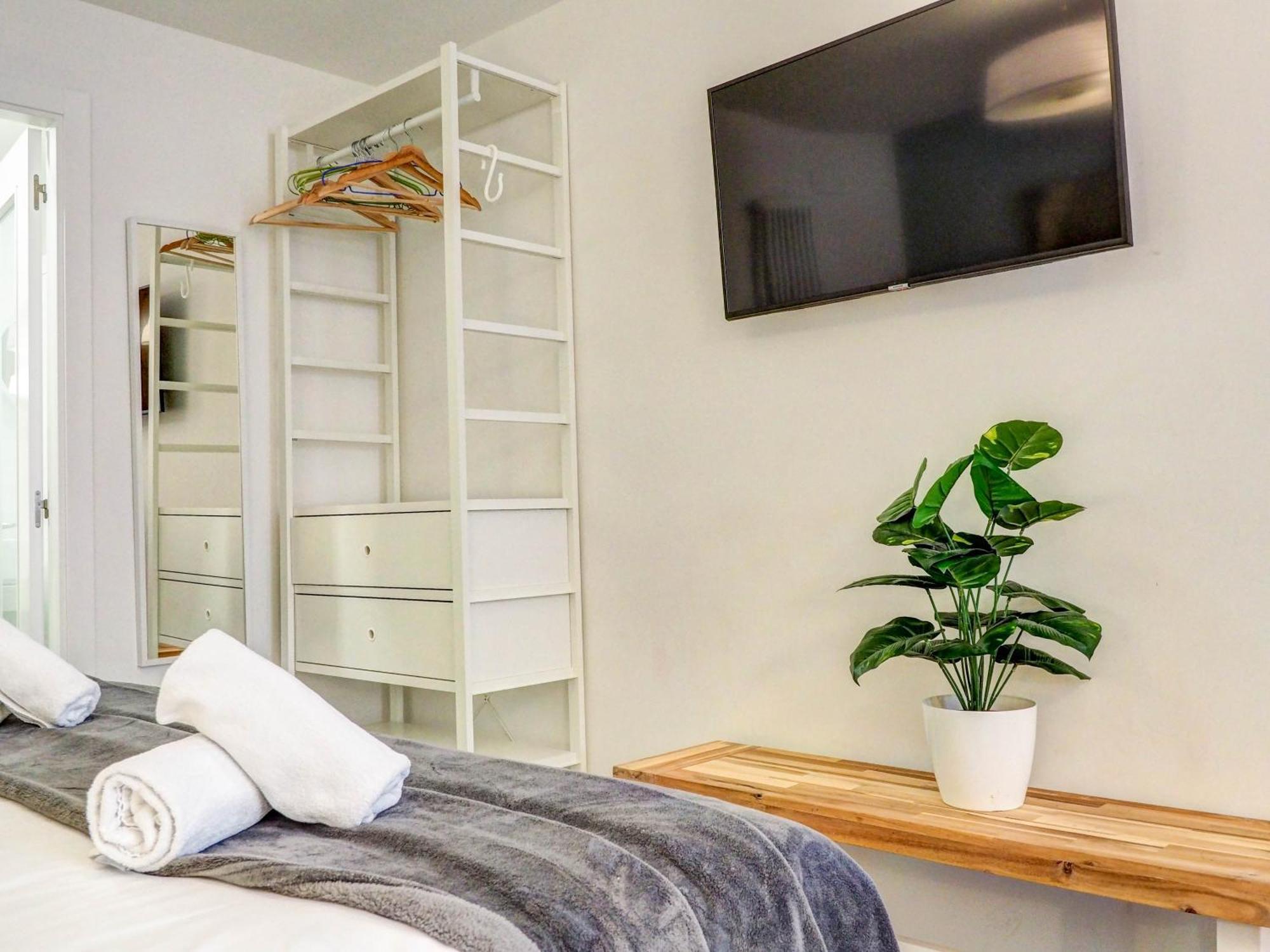 The Green Oasis By Hello Homes Sitges Dış mekan fotoğraf